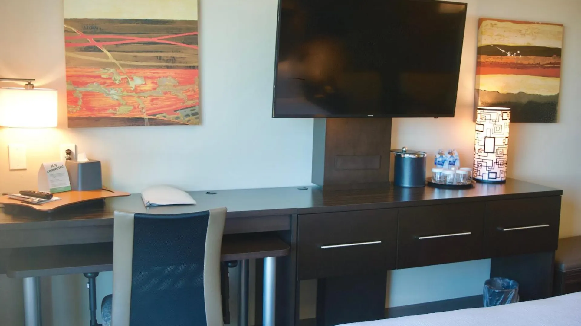 Holiday Inn Vancouver Airport Richmond, an IHG Hotel