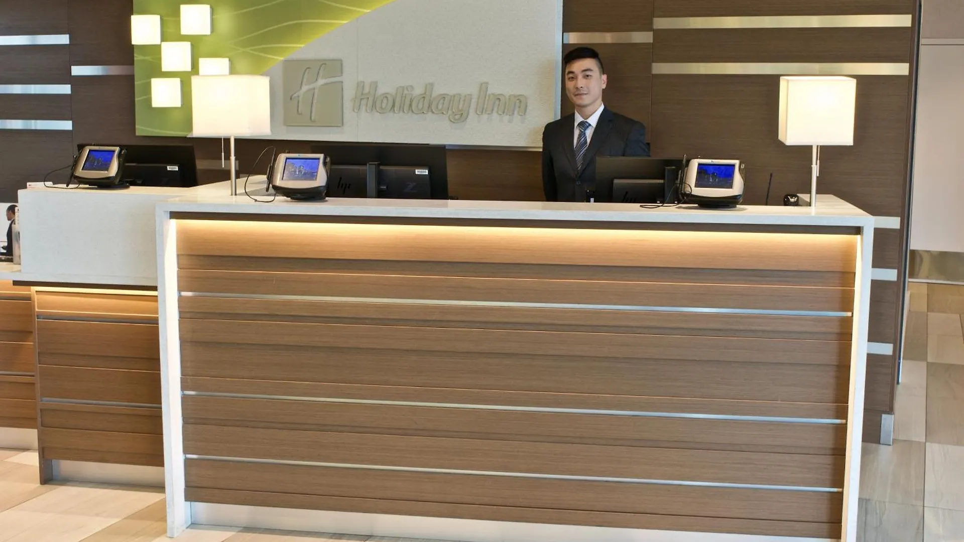 Holiday Inn Vancouver Airport Richmond, an IHG Hotel